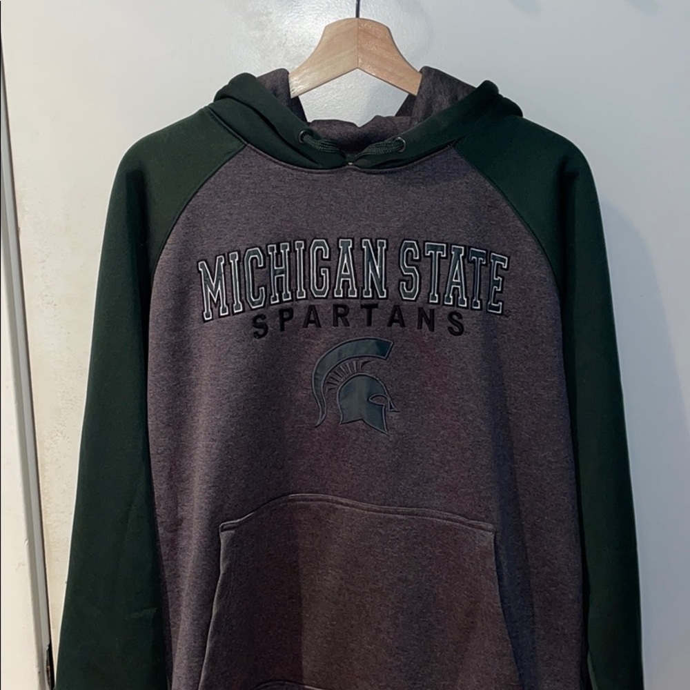 Michigan State hoodie- campus den size S